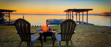 المنطقة المحيطة بالمنشأة