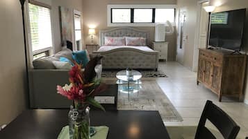 Strygejern/strygebræt, gratis Wi-Fi, sengetøj