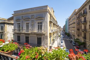 Terrace/patio - Ballarò Hotel (Palermo)