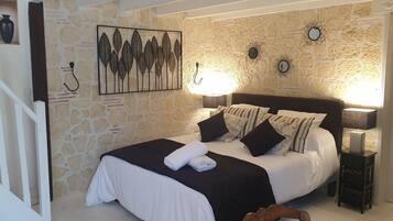 3 chambres, draps fournis