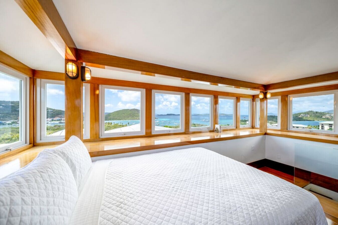 5 間睡房、熨斗/熨衫板、免費 Wi-Fi、床單