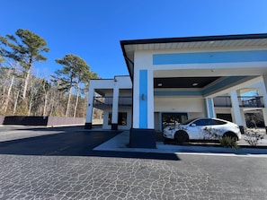 Front of property - Speedway Inn & Suites Griffin US 19 (Griffin)