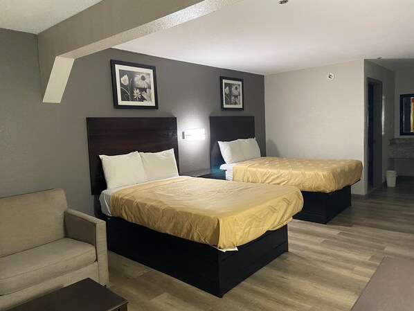 Basic Double Room, 1 Bedroom, Smoking | Pillowtop beds, desk, laptop workspace, iron/ironing board - Speedway Inn & Suites (Griffin)