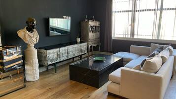 Smart TV y libros