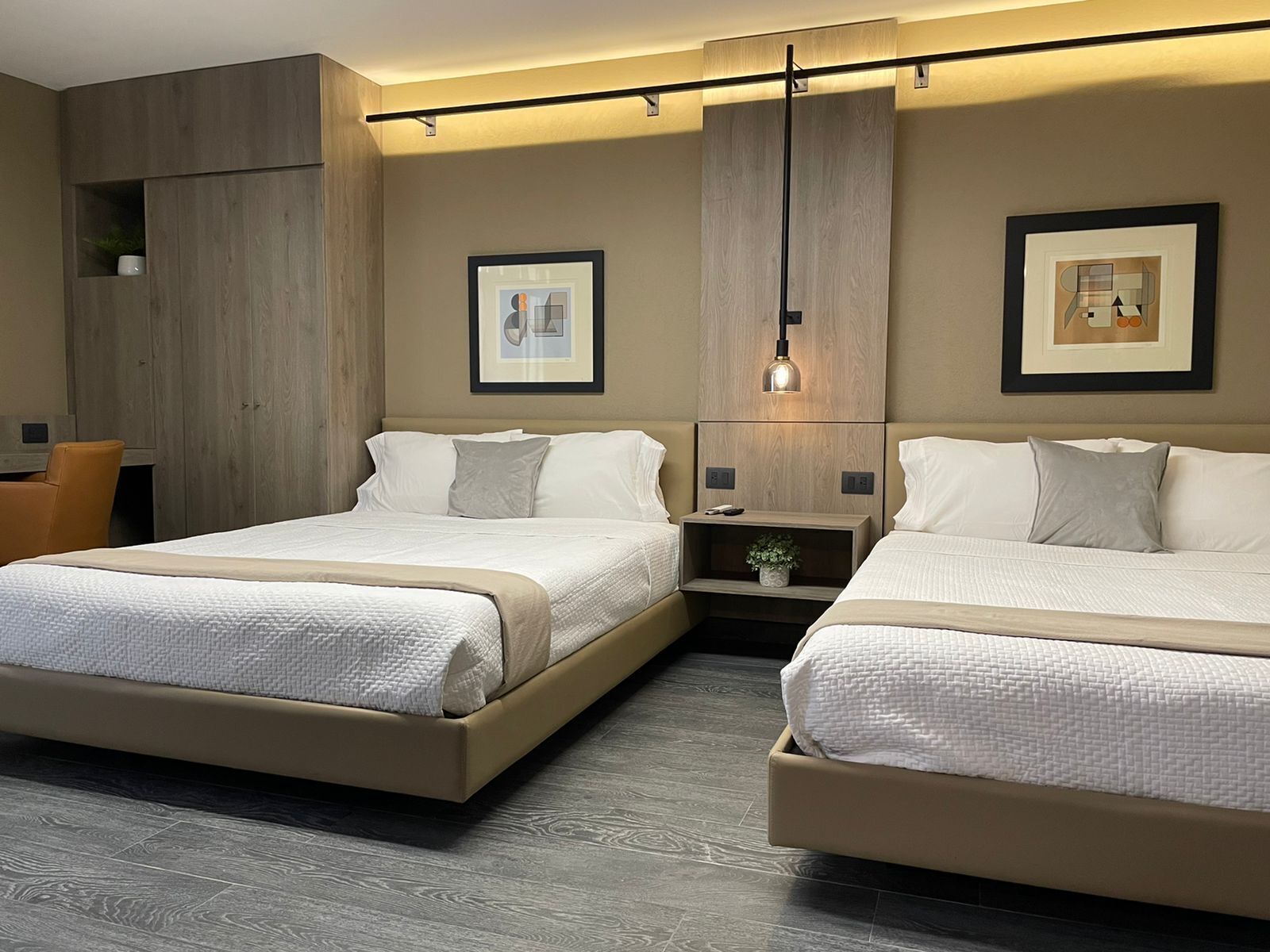 Executive Room | 1 bedroom, premium bedding, down duvets, memory-foam beds