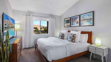 1 habitación, tabla de planchar con plancha, wifi gratis y ropa de cama