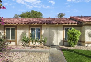Exterior detail - Simple Elegance - A Ryson Property (Indio)
