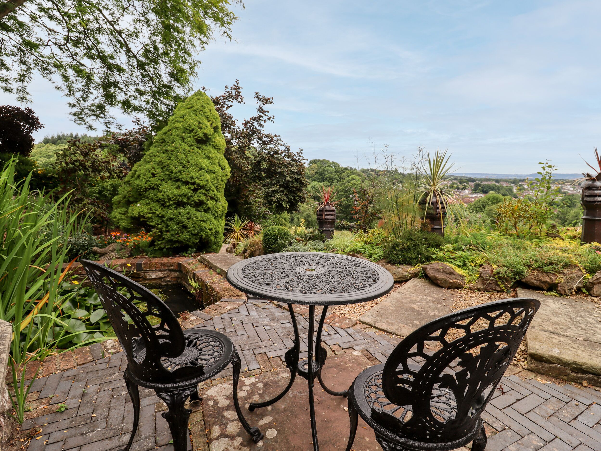 Cottage | Balcony