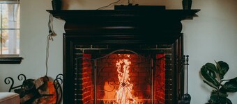 The Conestoga Cottage | Hot Tub, Rustic Charm, Near Downtown Lancaster