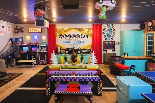 The Main Event Game House on the Huntley Square!