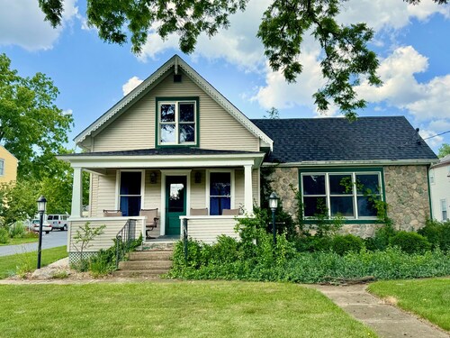 The Main Event Game House on the Huntley Square!