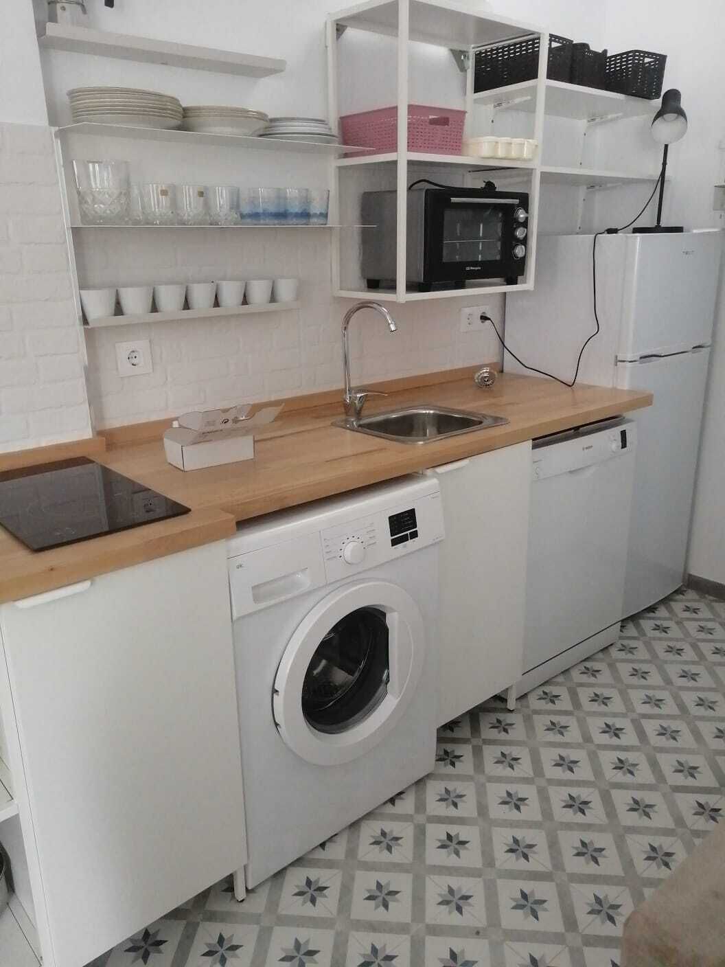 Fridge, oven, dishwasher, toaster