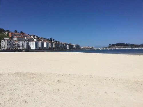 House in Baiona next to ladeira beach and Santa Marta.
