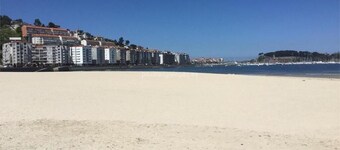 House in Baiona next to ladeira beach and Santa Marta.