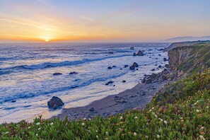 På stranden og strandhåndklær