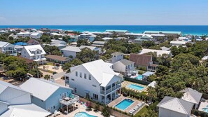 Exterior - Pool, Cart, Game Room, Elevator! |The Pearl Palace (Destin)