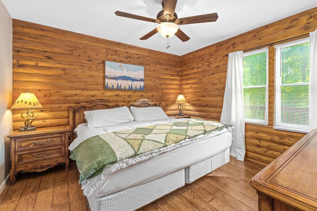 4 bedrooms, iron/ironing board, travel cot, free WiFi
