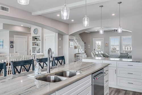 Key Allegro - Private Pool & Hot Tub - Elevator - Outdoor Kitchen - Icemaker