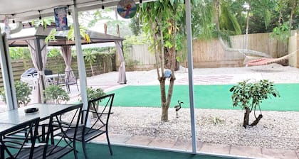 Newly Updated 3Beds 3Baths Plus Fun Backyard