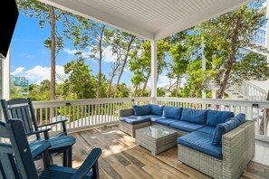 House, 4 Bedrooms, Pets allowed | Terrace/patio
