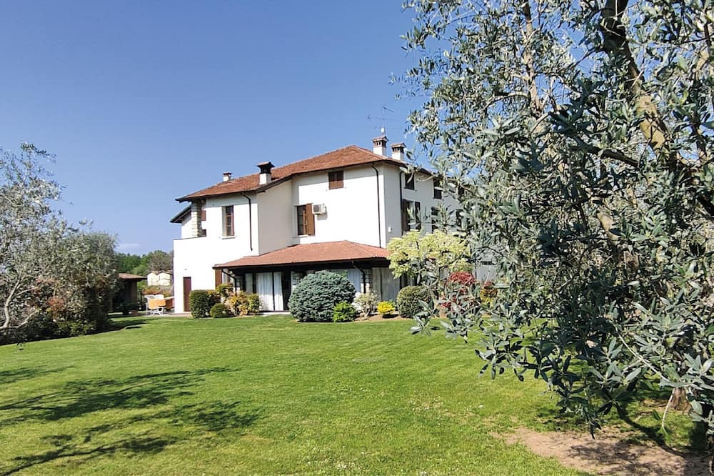B&B Erilla