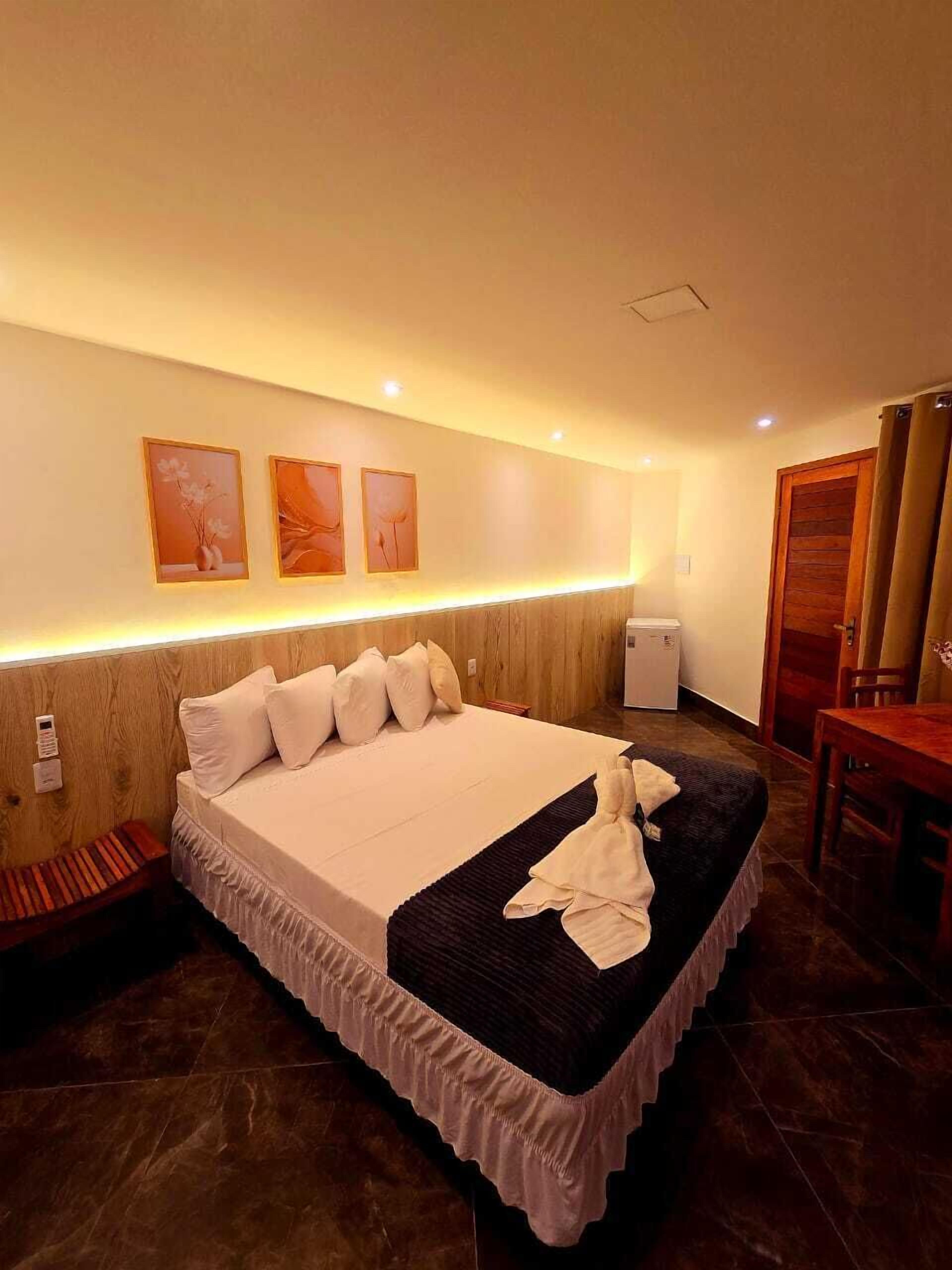 Economy Twin Room | In-room safe, free WiFi