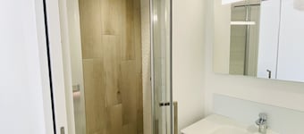 Studio NEAR BEACHES 20m2,terrace,free parking