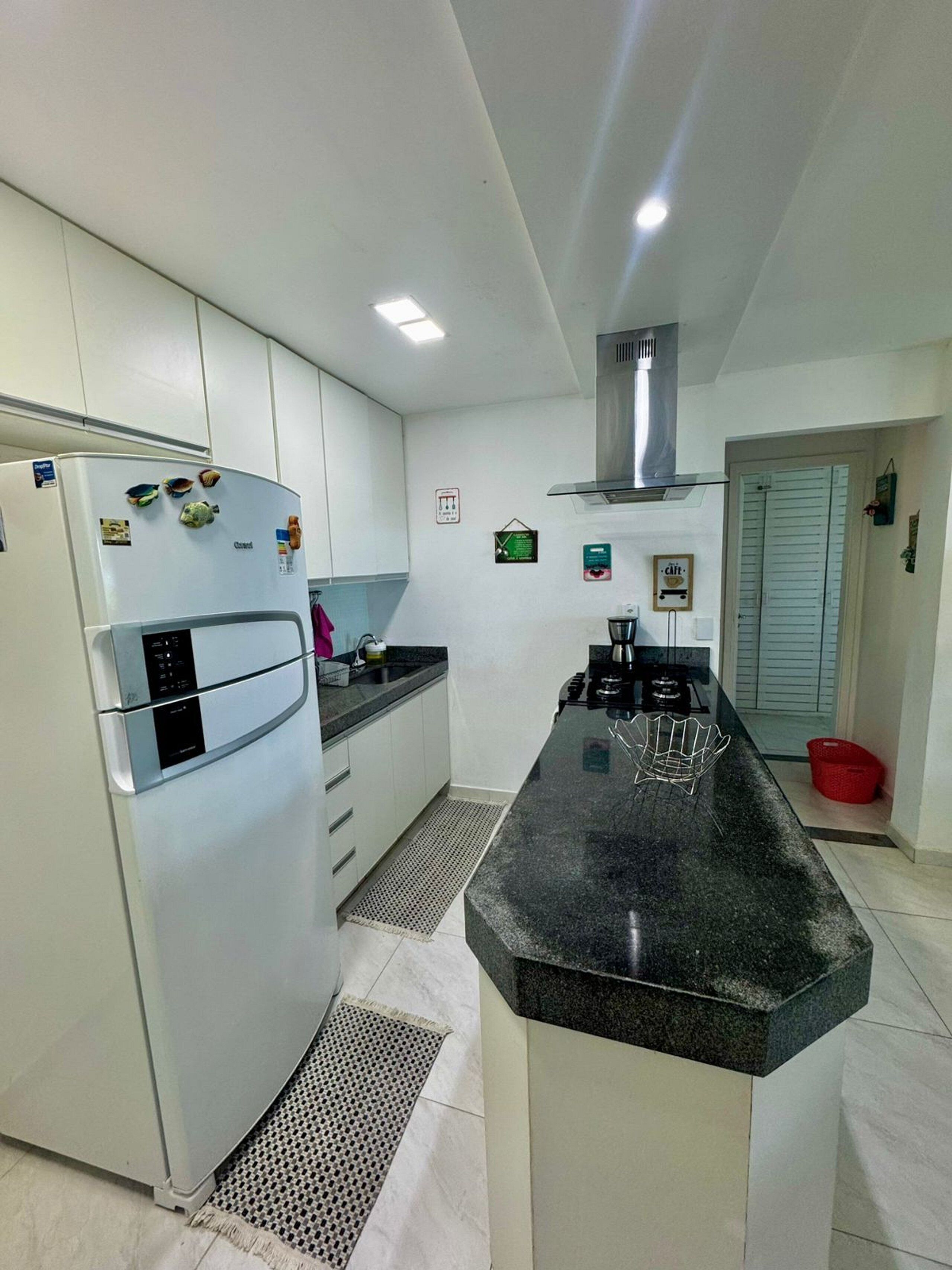 Apartamento família | Cozinha privada | Geladeira, micro-ondas, fogão, torradeira