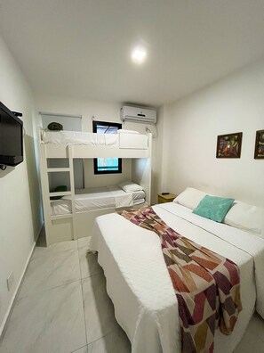 Apartamento família | 2 quartos, roupas de cama antialérgicas, cortinas blackout