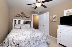 4 habitaciones, tabla de planchar con plancha y wifi gratis