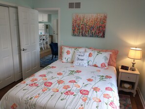 2 bedrooms, desk, iron/ironing board, travel crib