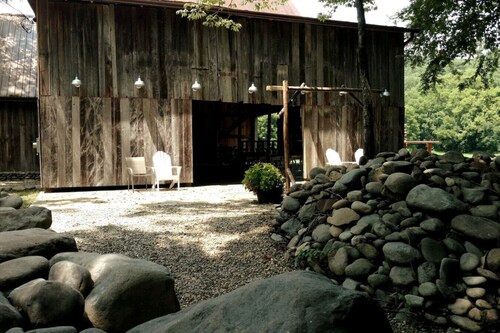 The BarnLoft at Foothills Farm Cosby/Gatlinburg