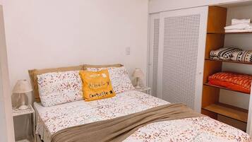 Family Apartment | 2 bedrooms, iron/ironing board, free WiFi