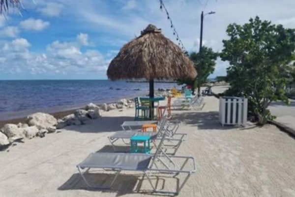 Liegestühle, Strandtücher