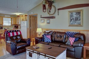 TV, fireplace, video games