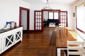 Interior - The Farmhouse at Foothills Farm Cosby/Gatlinburg (Cosby)