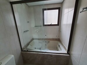 Bathroom - Paulo Augusto Grandi A. de Temporada (Caxias do Sul)
