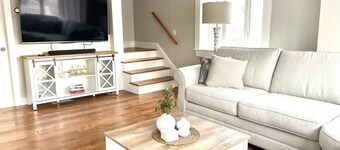 100 Steps to the Beach w/ Parking, Patios, Decks