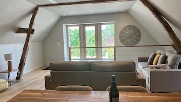 Departamento, baño en la habitación, vista al viñedo (Appartement 1) | Lounge