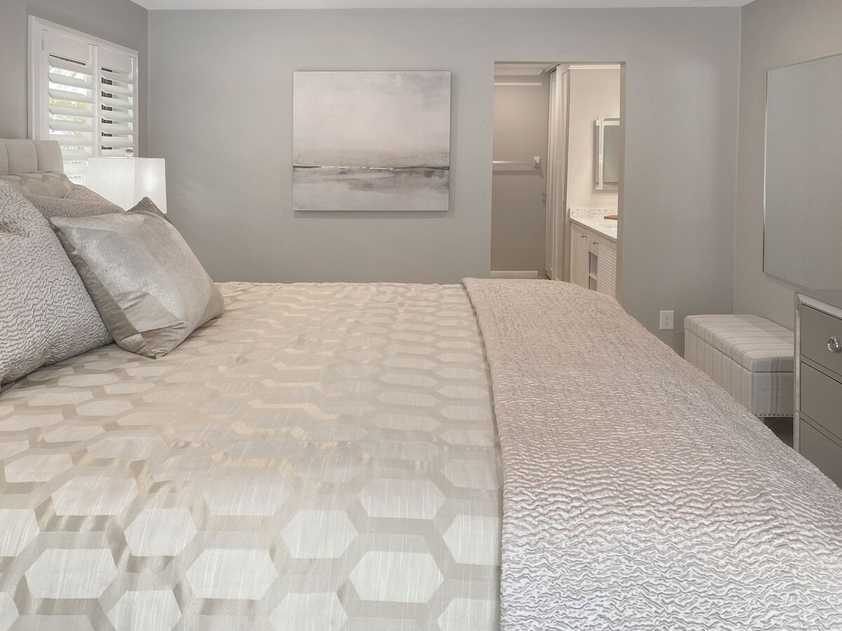 Photo 25 of Newly Renovated, Beach Close, Pet Friendly, Modern Luxury Retreat