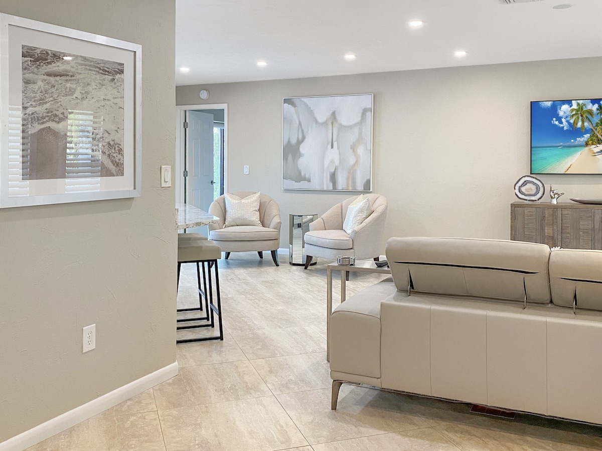 Photo 10 of Newly Renovated, Beach Close, Pet Friendly, Modern Luxury Retreat
