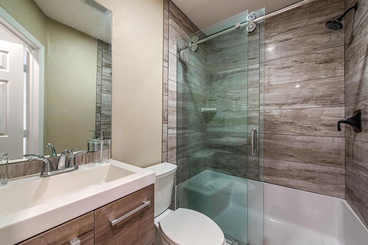 Photo 34 of Newly Renovated, Beach Close, Pet Friendly, Modern Luxury Retreat