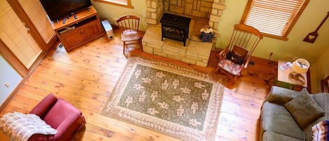 Smart TV, fireplace, DVD player