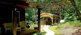 Lazy Lane Cabins - Hemlock