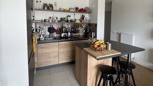 Uklassifisert bilde, 5 av 6, knapp