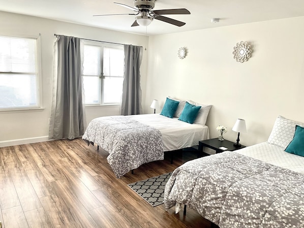 2 Schlafzimmer, Schreibtisch, Bügeleisen/Bügelbrett, WLAN