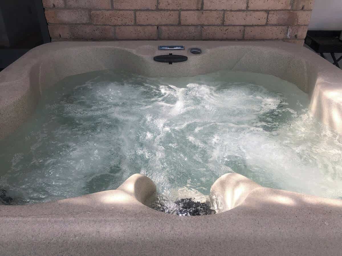 Bañera de hidromasaje exterior