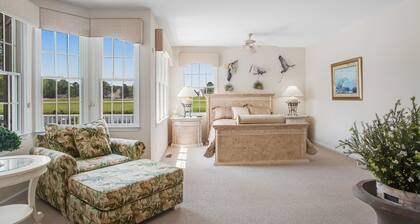 Bear Trap Dunes - waterfront home with golf, pool, fitness room, & tennis