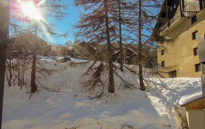 1st floor apartment 5 minutes from the slopes