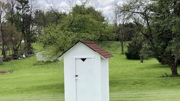 Enceinte de lâhĂ©bergement